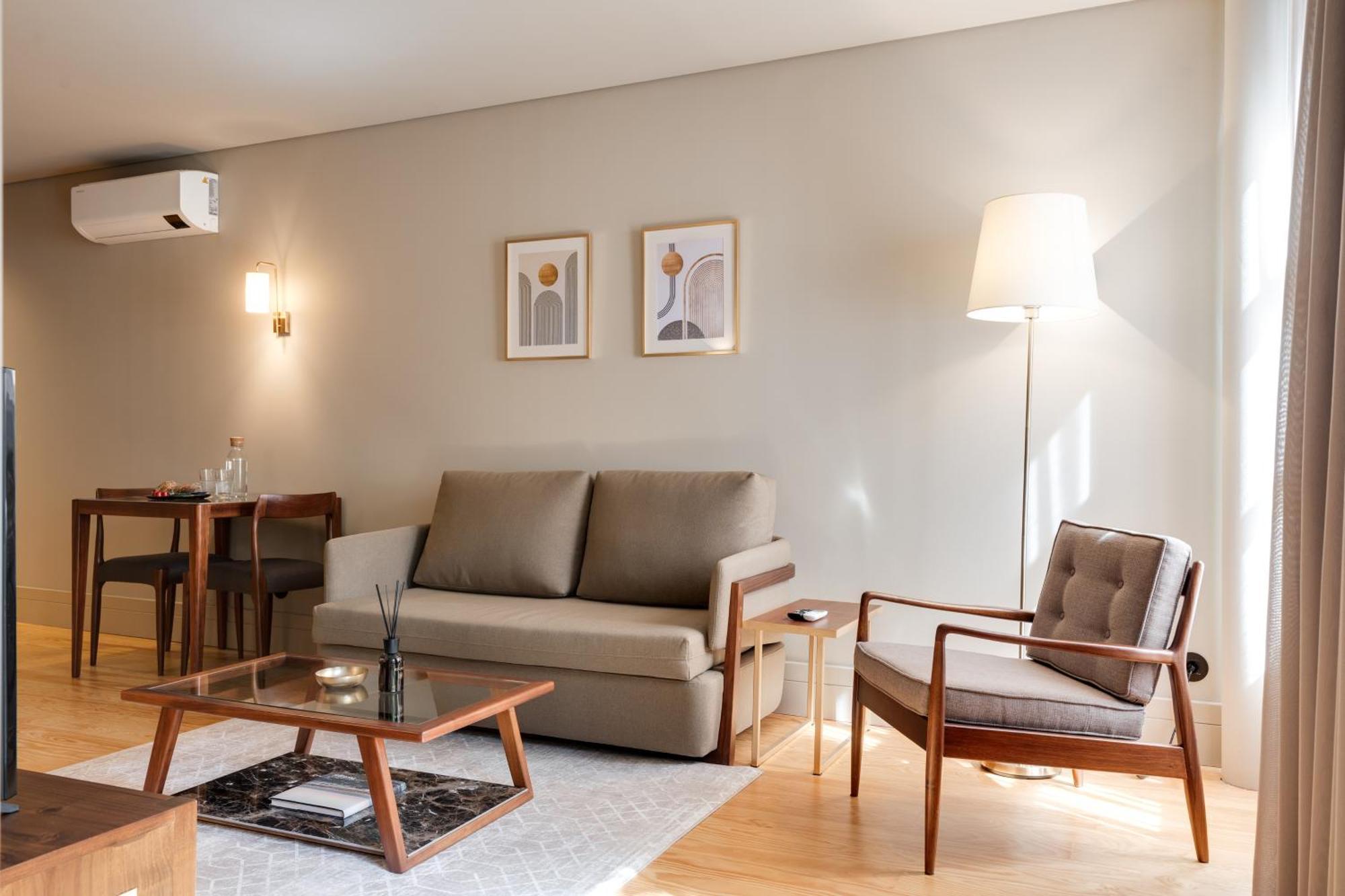 Avus M Suites And Apartments By Da'Home Porto Eksteriør bilde