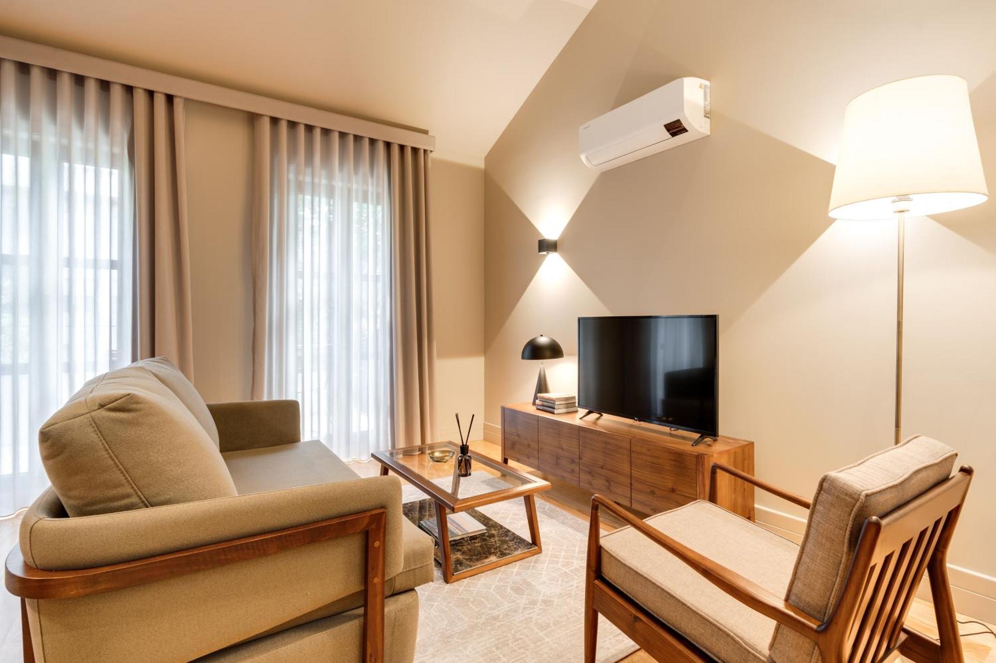 Avus M Suites And Apartments By Da'Home Porto Eksteriør bilde
