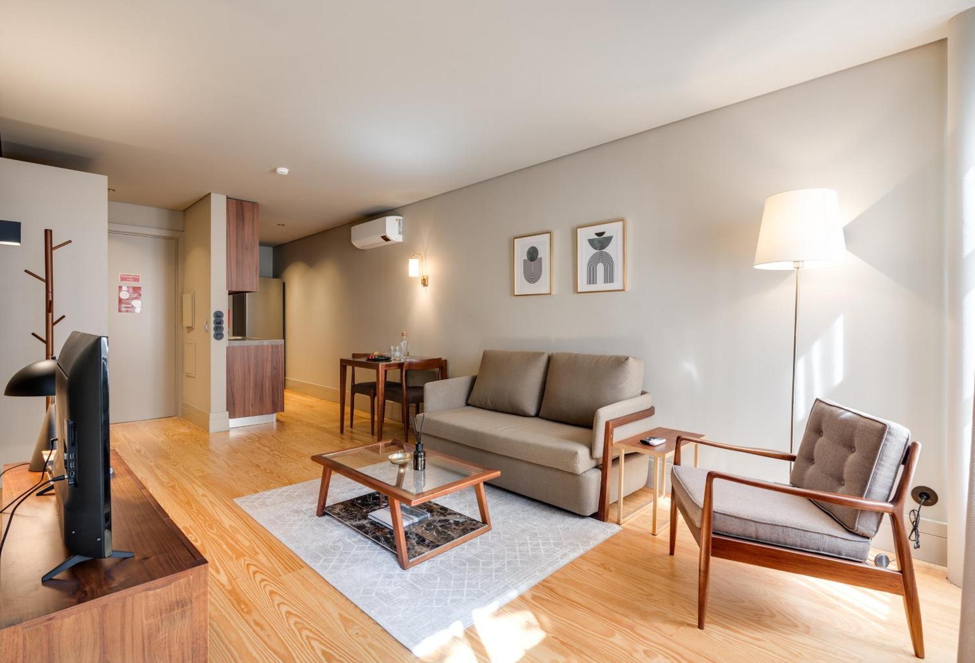 Avus M Suites And Apartments By Da'Home Porto Eksteriør bilde