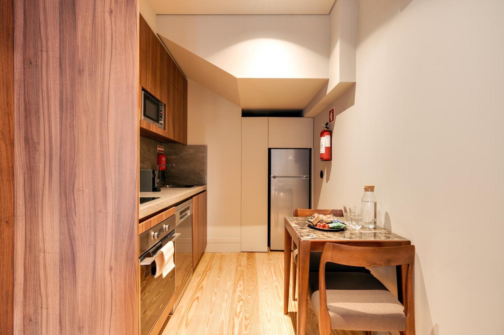Avus M Suites And Apartments By Da'Home Porto Eksteriør bilde