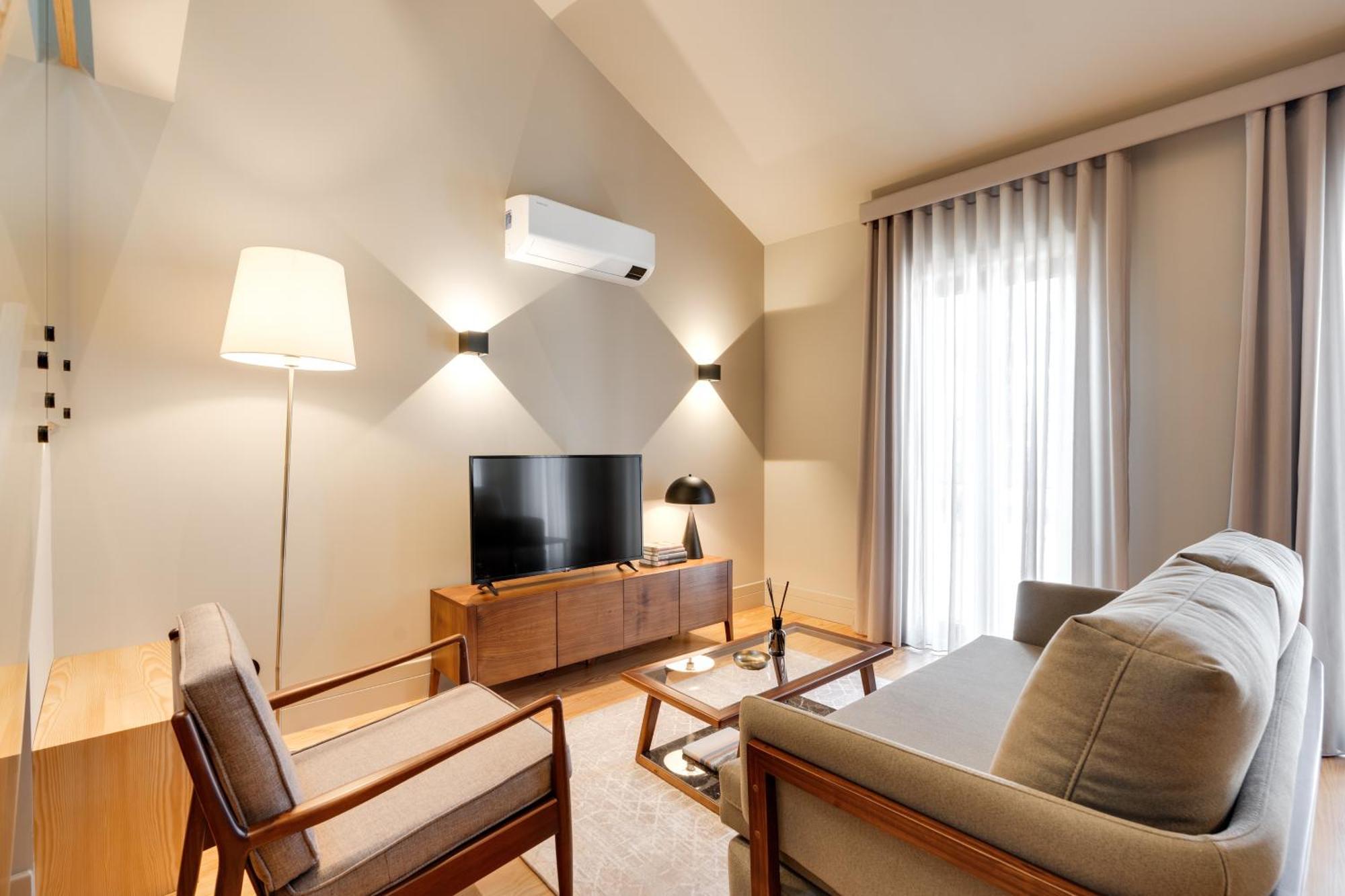 Avus M Suites And Apartments By Da'Home Porto Eksteriør bilde